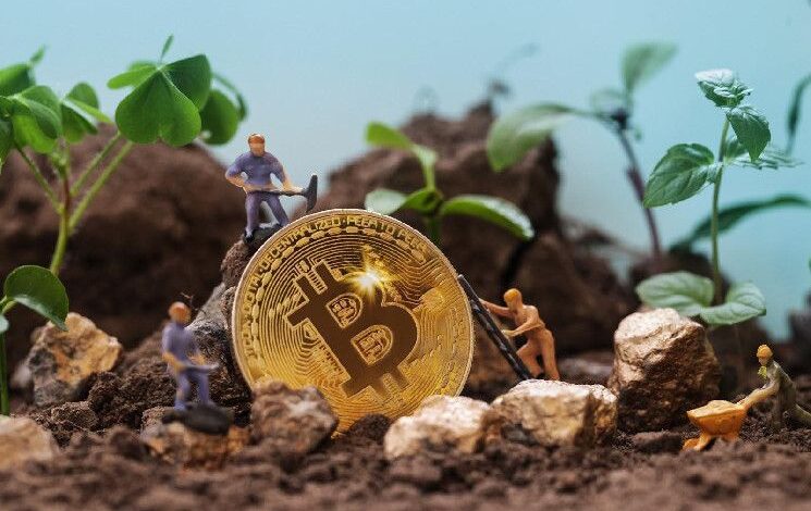 658ea8b5f041a53fb830 ¡La Tasa de Financiación de Bitcoin Alcanza su Nivel Más Alto en Meses! Descubre Qué Esperar